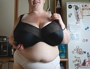 lily3/videos/212 - Sexy bra for Jan
